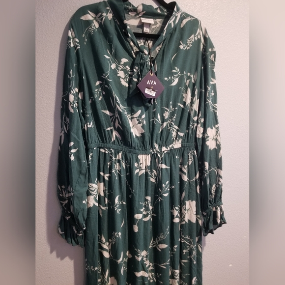 Women's Plus Size Long Sleeve Tiered Ruffle Dress - Ava & Viv Green X/14W - Picture 5 of 7